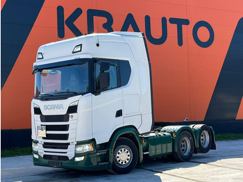 Vlačilec SCANIA S 500