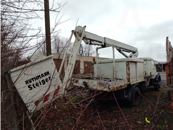 Dvižna ploščad montirana na tovornjak Mercedes-Benz Lako 911: slika 4 Dvižna ploščad montirana na tovornjak Mercedes-Benz Lako 911: slika 4