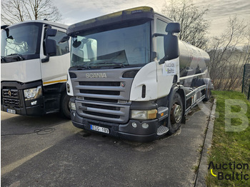 Tovornjak cisterna SCANIA P 230