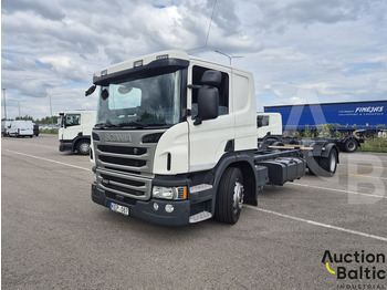 Tovornjak-šasija SCANIA P 450