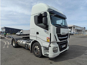 Vlačilec IVECO Stralis 440