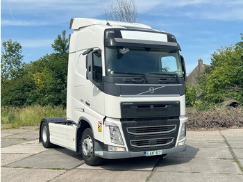 Vlačilec VOLVO FH 500