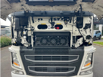Vlačilec Volvo FH 500 Park cool**2xdieseltanks**Fridge**FH500 2017**: slika 3