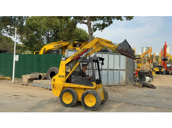 Mini nakladalec CASE 1825: slika 2