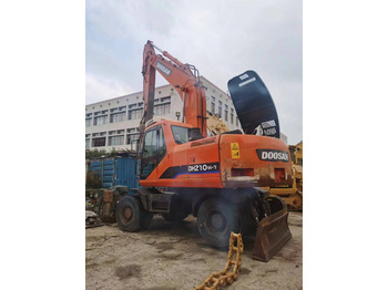 Bager na kolesih DOOSAN DH210W-7