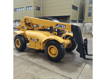 Teleskopski viličar JCB 535: slika 4
