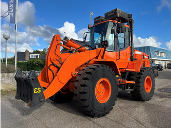 Kolesni nakladalec DOOSAN DL250