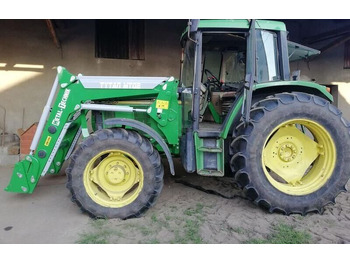 Sprednji nakladalnik za traktor METAL-TECHNIK