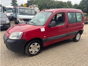 Avtomobil CITROËN