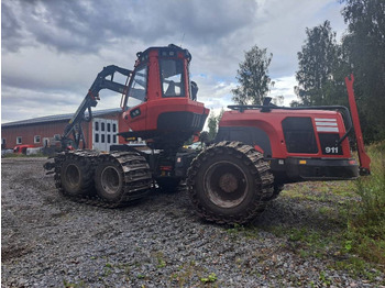 Gozdarski kombajn KOMATSU