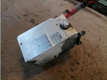 Hidravlični rezervoar za Tovornjak Scania Hydrulic oil cooler: slika 4