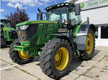 Traktor John Deere 6215R AutoPowr: slika 2