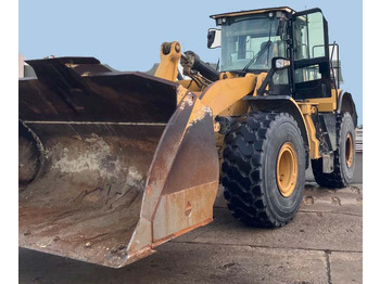 Nakladalec CATERPILLAR 966M