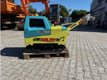 Vibracijska plošča Ammann AVH 100-20 Rüttelplatte E-Start: slika 4