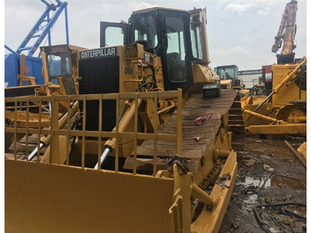 Buldožer CATERPILLAR D5H