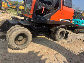 Bager na kolesih Doosan DX150W-9C: slika 5
