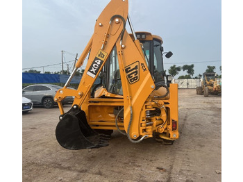 Bager nakladalec JCB 4CX: slika 2