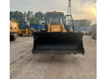 Bager nakladalec JCB 4CX: slika 3