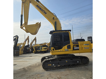 Bager KOMATSU PC200-8