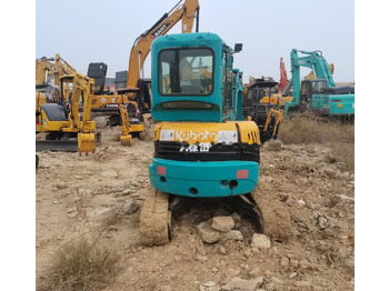 Mini bager Kubota U35: slika 2