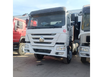Vlačilec Sinotruk HOWO 371 6*4 Tractor: slika 2