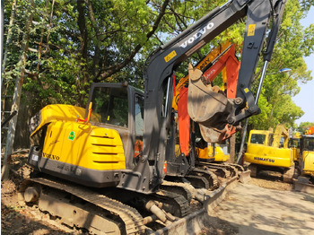 Mini bager Volvo EC60C: slika 2