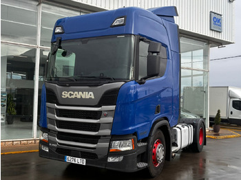 Vlačilec SCANIA R 450