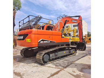 Bager goseničar DOOSAN DX225LCA