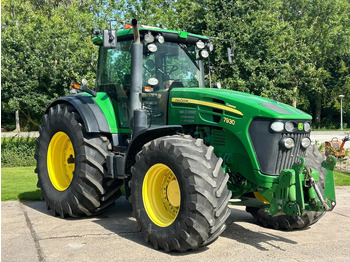Traktor JOHN DEERE 7930