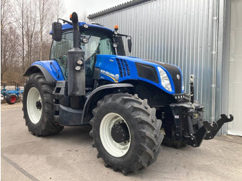 Traktor NEW HOLLAND T8