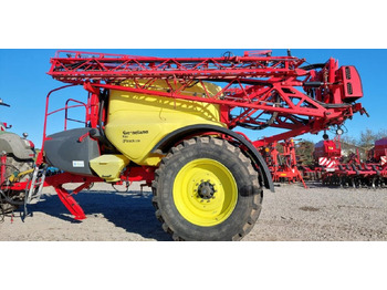 Vlečna škropilnica KVERNELAND