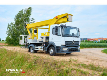 Dvižna ploščad montirana na tovornjak PALFINGER