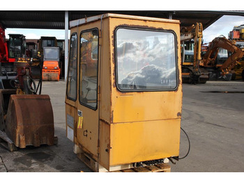 Kabina za Gradbeni stroj Liebherr A911C: slika 5