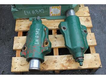 Rezervni deli LIEBHERR