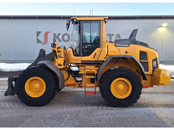 Kolesni nakladalec VOLVO L70H