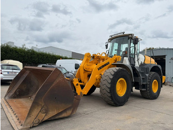Kolesni nakladalec LIEBHERR L 544