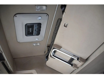 Vlačilec Scania R520 V8 TL 6x2/4MNB - RETARDER - FULL AIR - PARK. AIRCO - 2 x FUEL TANKS - ALCOA DURA BRIGHT - GOOD CONDITION -: slika 5
