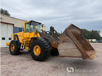 Kolesni nakladalec VOLVO L180E