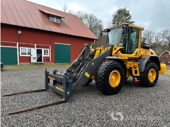 Kolesni nakladalec VOLVO L90H