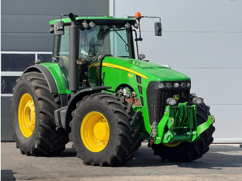 Traktor JOHN DEERE 8530
