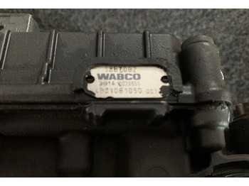 Zavorni ventil za Tovornjak WABCO 1867002   DAF XF 106 truck: slika 3