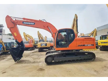Bager goseničar DOOSAN DX225LC