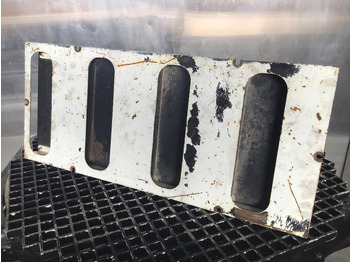 Pokrov motorja LIEBHERR