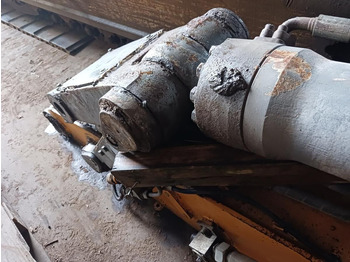 Spojni element za priklopnik LIEBHERR