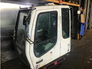 Kabina in notranjost LIEBHERR