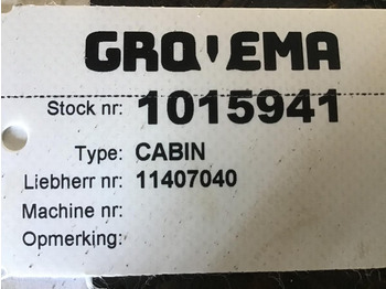 Kabina in notranjost LIEBHERR