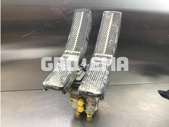 Pedal LIEBHERR