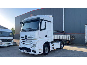 Vlačilec MERCEDES-BENZ Actros 1945