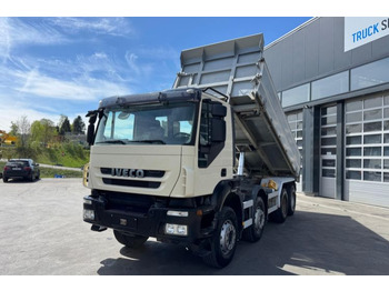 Iveco Trakker 450 8x4 lizing Iveco Trakker 450 8x4: slika 1