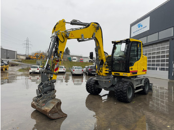Bager na kolesih LIEBHERR